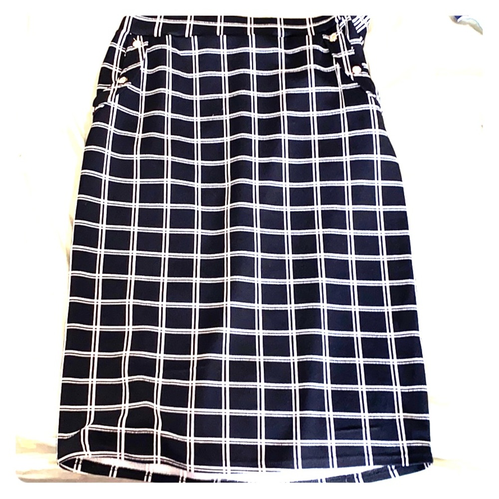 Pencil skirt